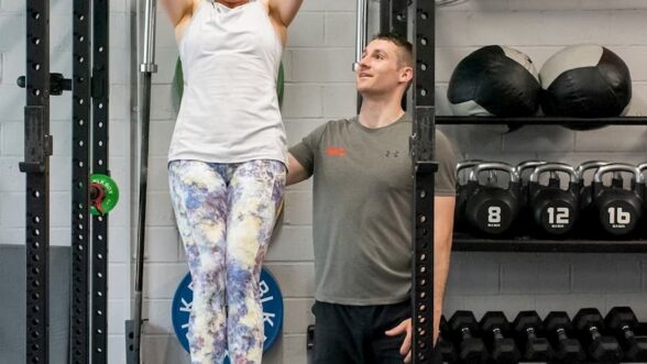 9 Tips to Improving your Chin Ups - Foundry Personal Training Gym